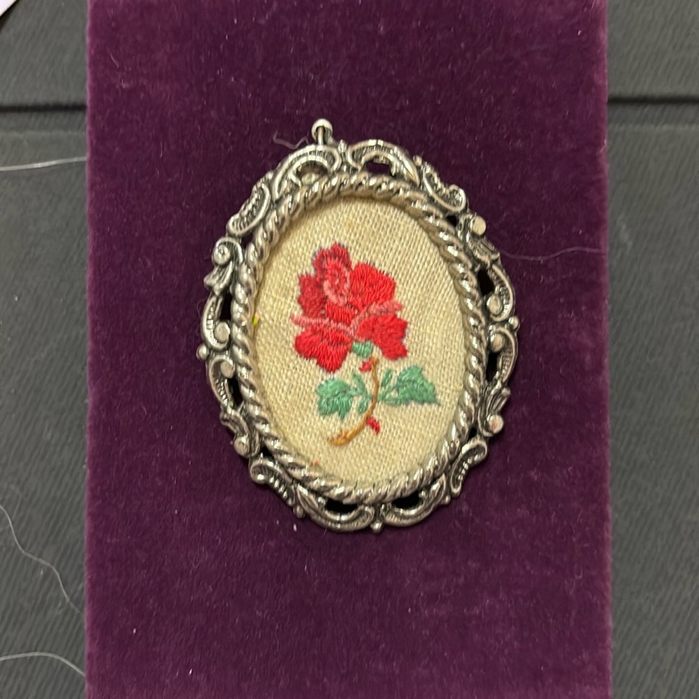 Vintage pendant